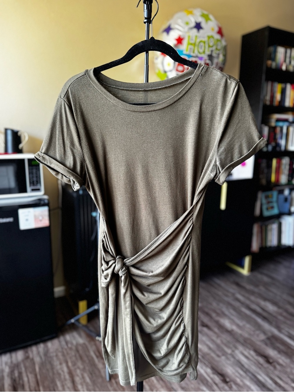 SHEIN Olive Knot-Detail Midi T-Shirt Dress